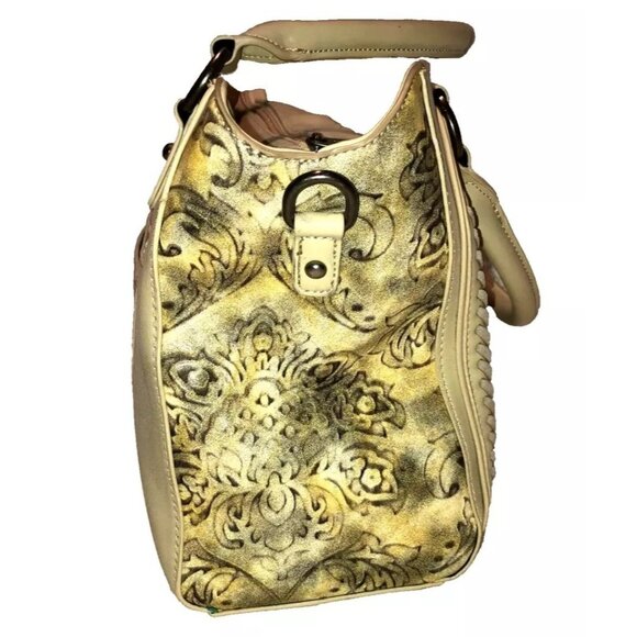 MONTANA WEST LARGE LEATHER PURSE STUDDED SILVER HARDWARE SATCHEL CREAM IVORY - Picture 5 of 6